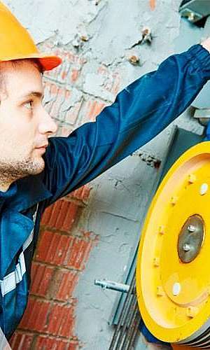 Manutenção Preventiva de Elevadores Manutenção Preventiva de Elevadores
